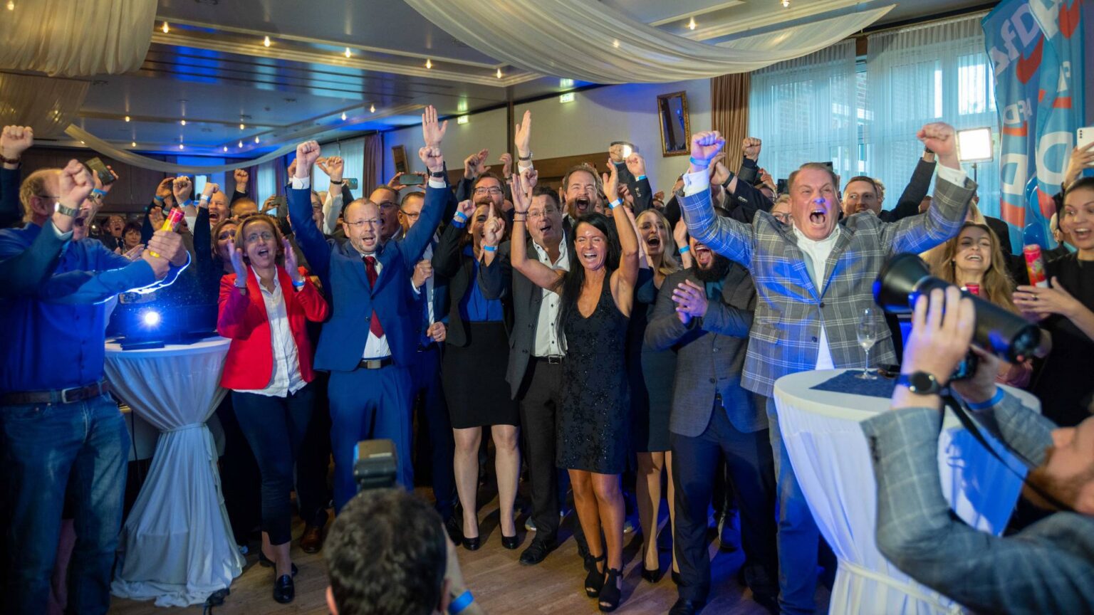 Jubel auf der Wahlparty der AfD Niedersachsen